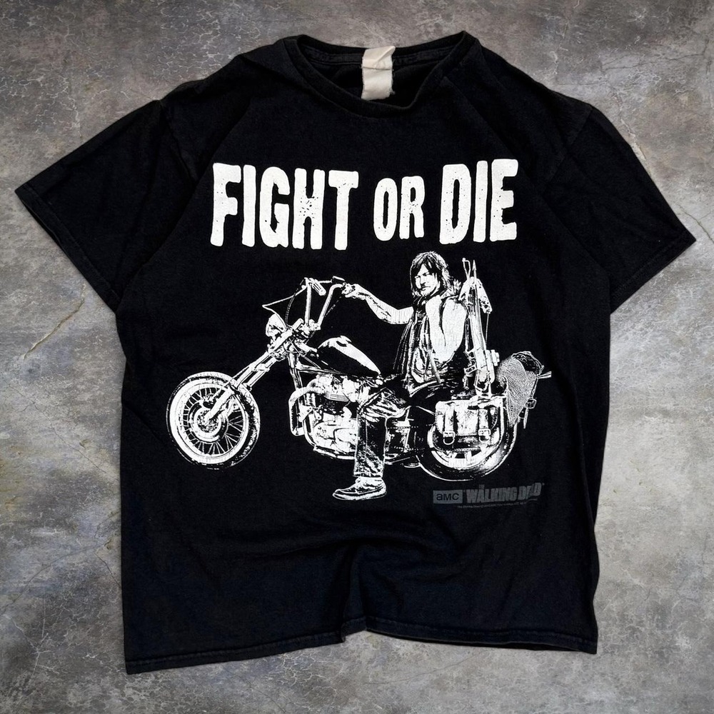AMC The Walking Dead Darryl Dixxon Black Graphic Tee Adult Size Medium TV Show